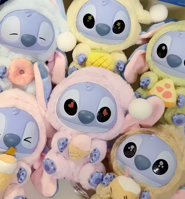 Stitch Kuscheltier – Limitierte Plüschfigur mit süßem Outfit | Viral TikTok Plush Toy